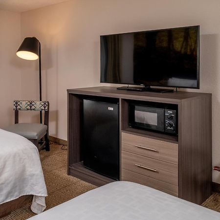Clarion Pointe Beckley Hotel Quarto foto