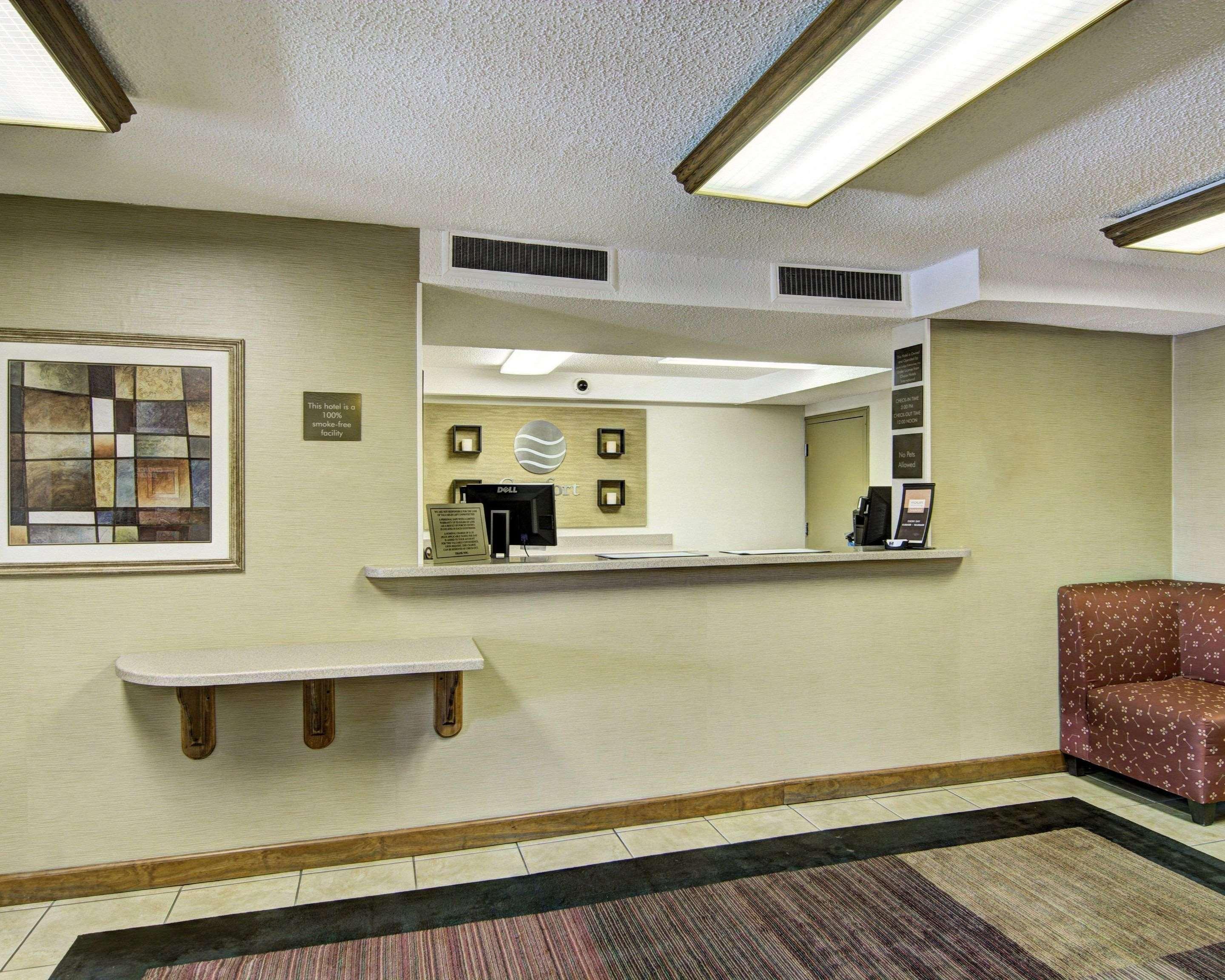 Clarion Pointe Beckley Hotel Exterior foto