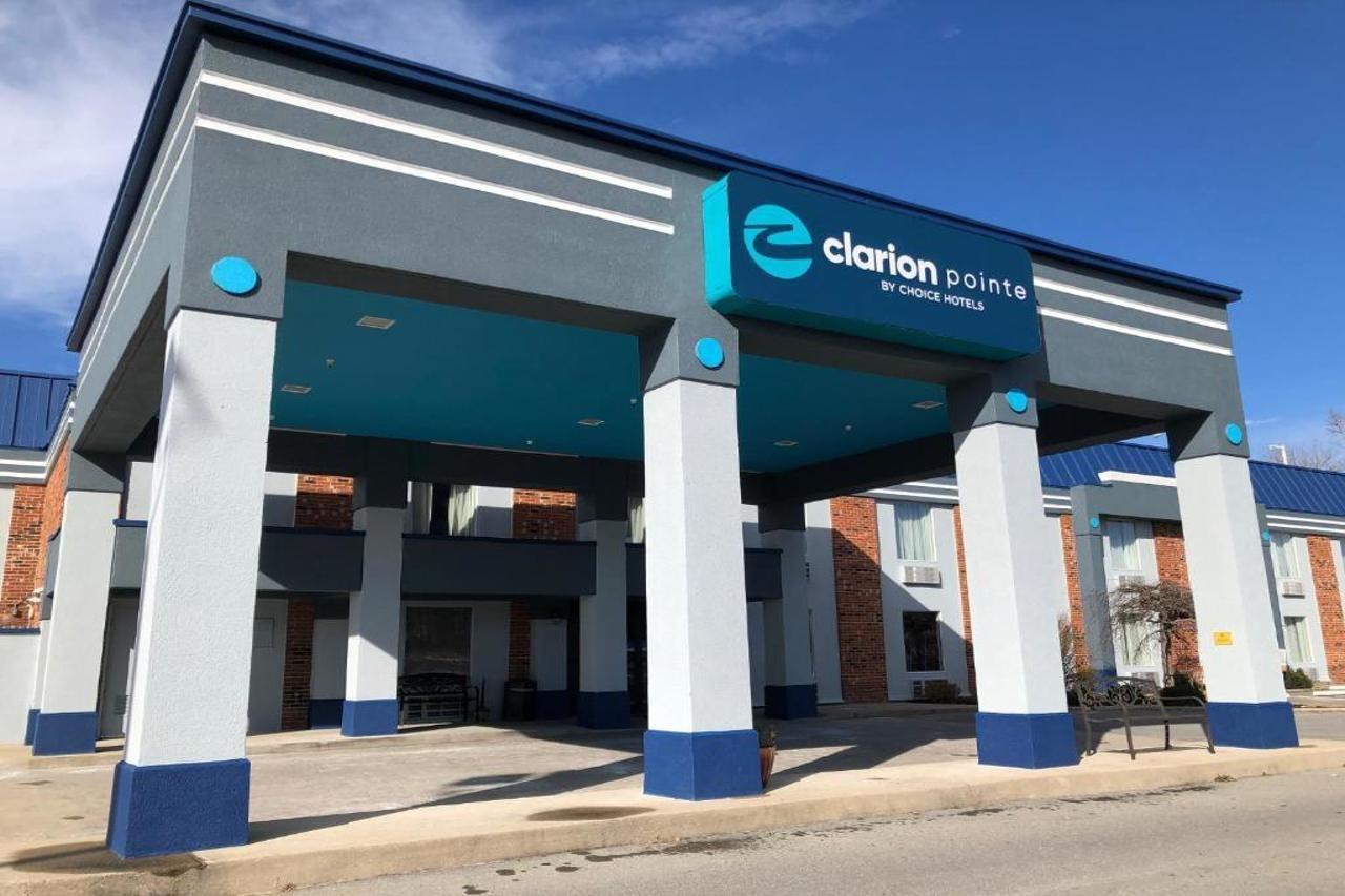 Clarion Pointe Beckley Hotel Exterior foto