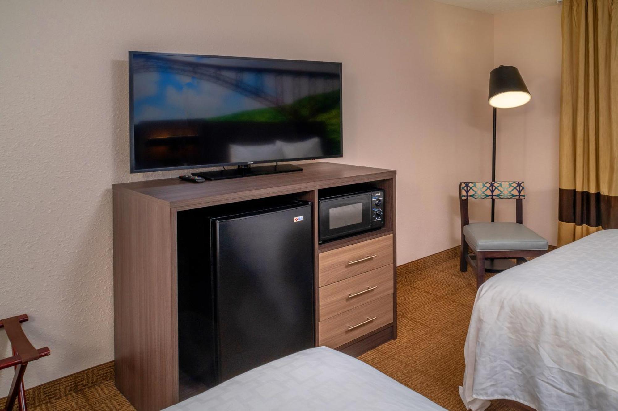 Clarion Pointe Beckley Hotel Quarto foto